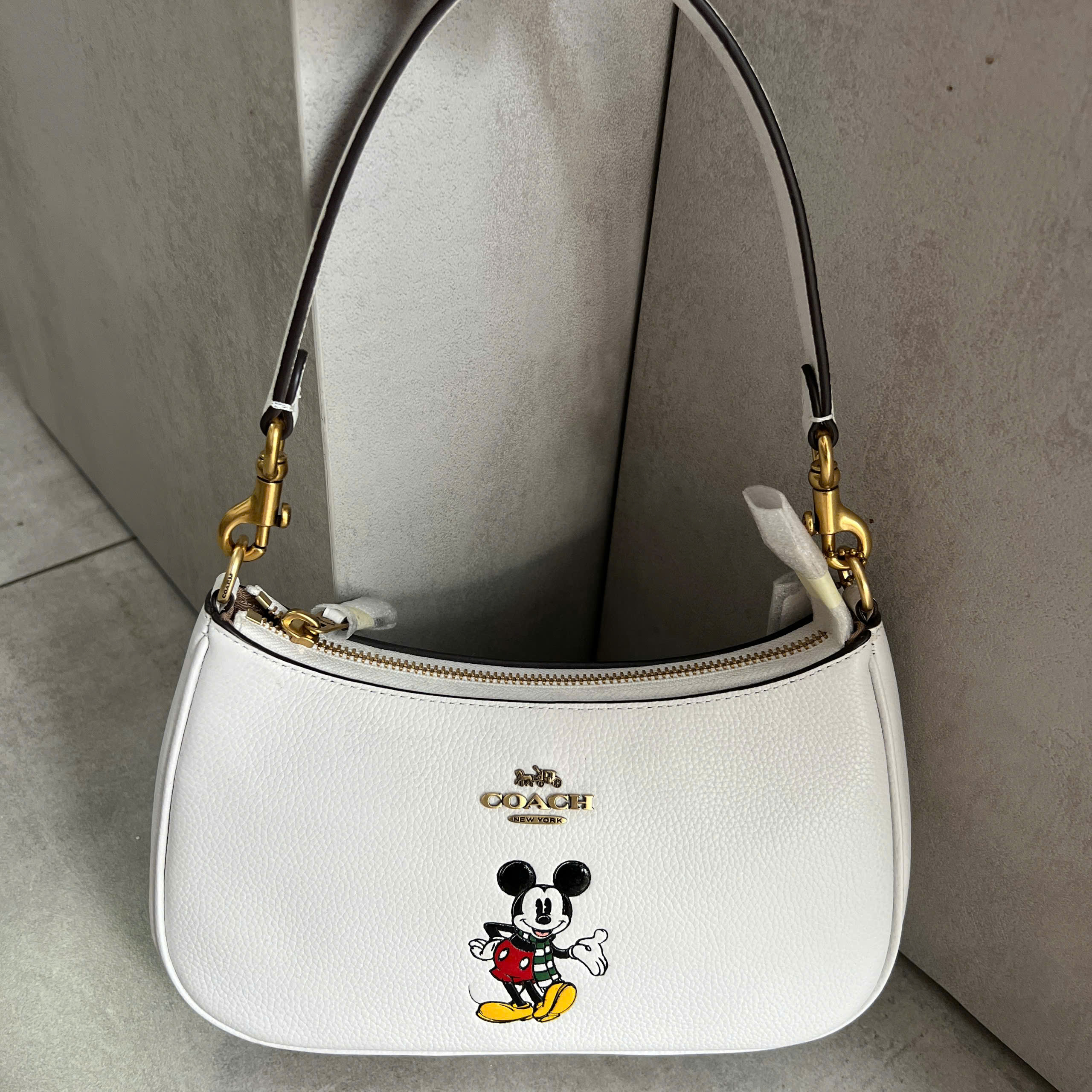 COACH MICKEY TERI BAG - WHITE
