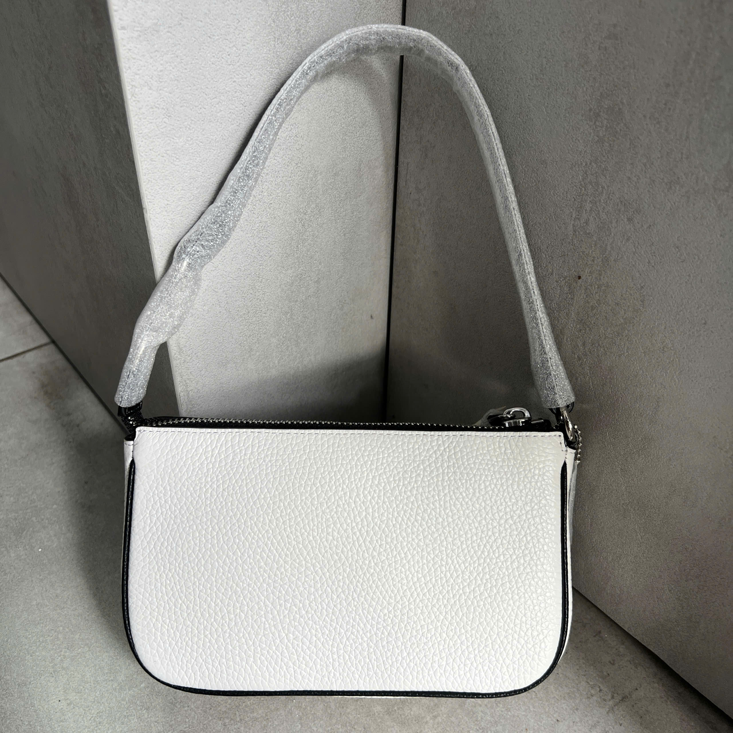 COACH COMPARABLE VALUE NOLITA BAG - WHITE